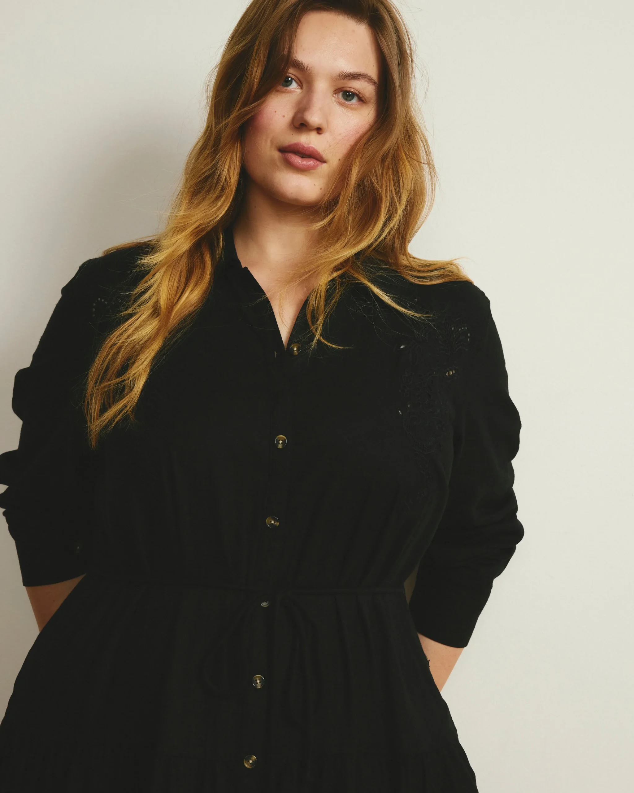 Alix Embroidered Linen Blend Shirtdress Black