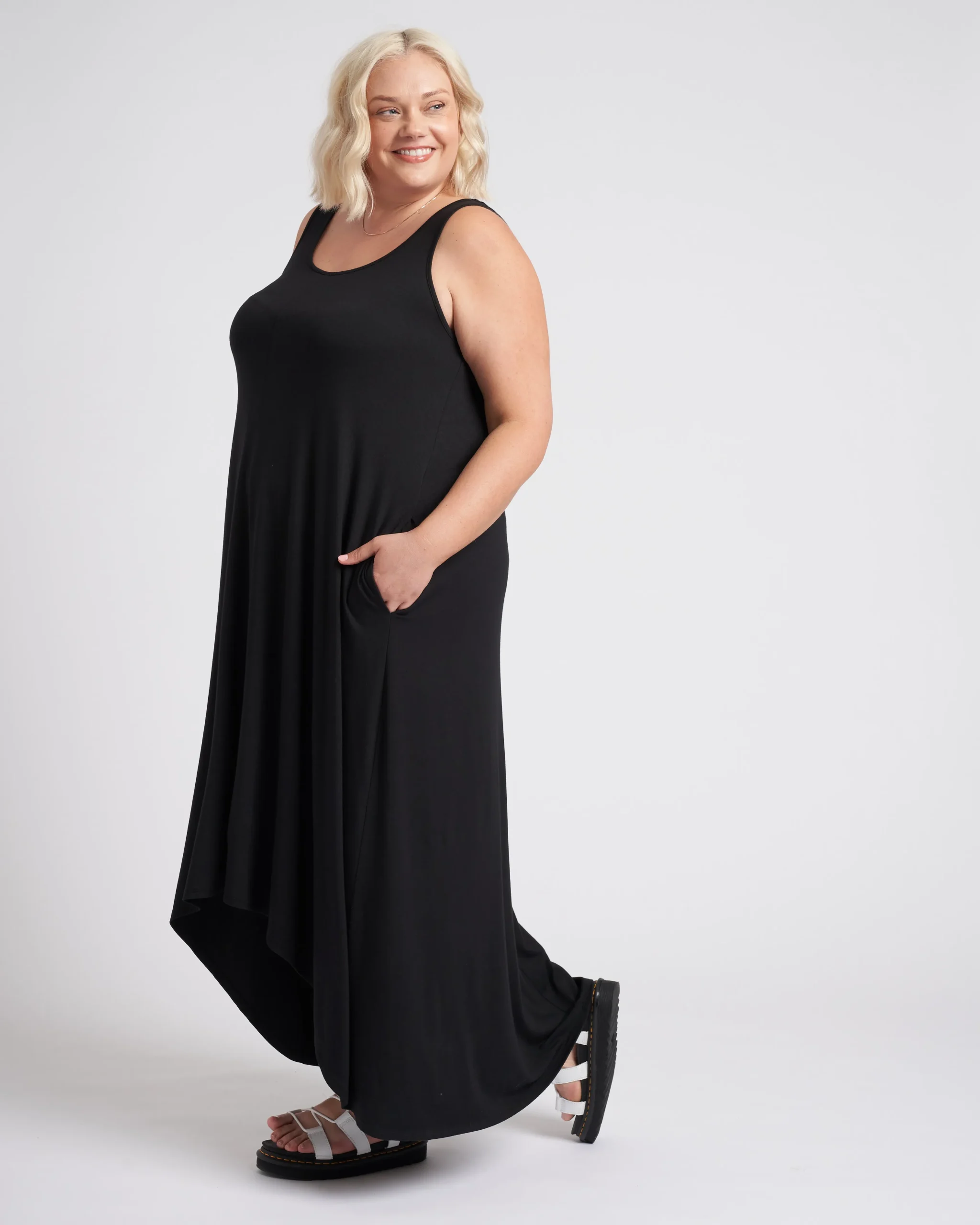 Athena Divine Jersey Dress Black