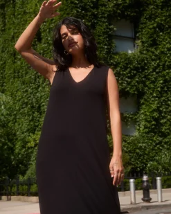 Claremont Liquid Jersey Sheath Dress Black