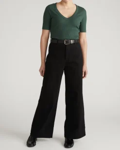 Classic V-Neck Ribbed Tee Conifer
