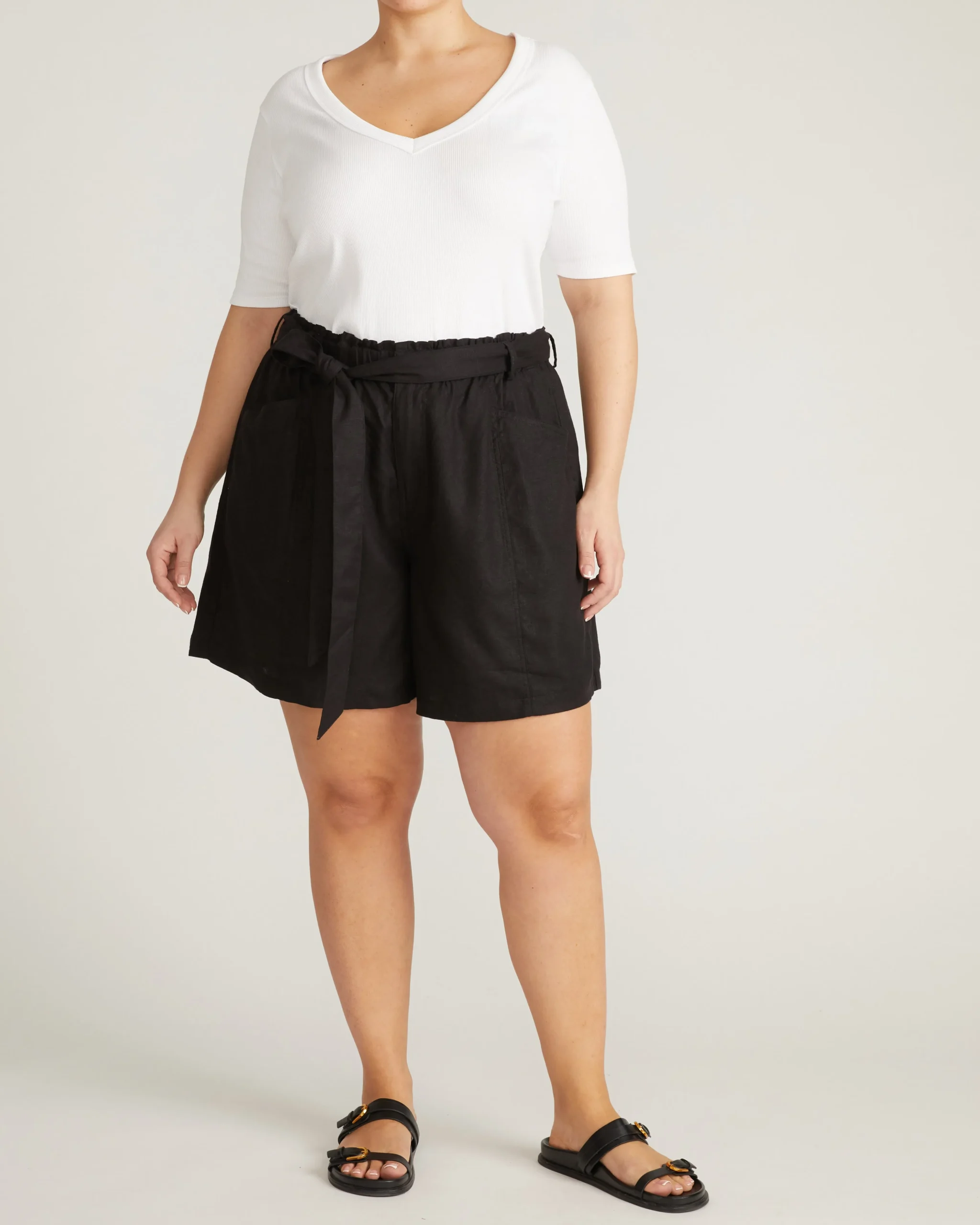 Classic V-Neck Ribbed Tee White