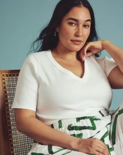 Classic V-Neck Ribbed Tee White