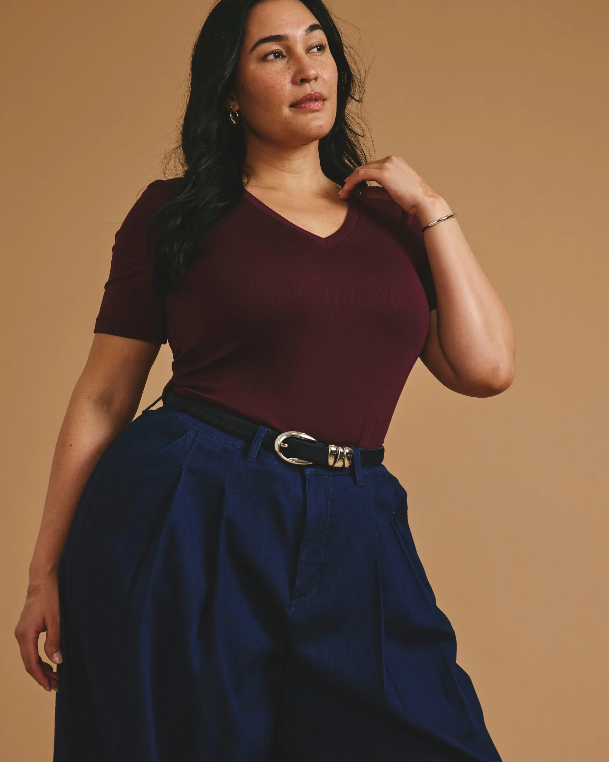 Cloud Rib Short Sleeve V-Neck Tee Black Cherry
