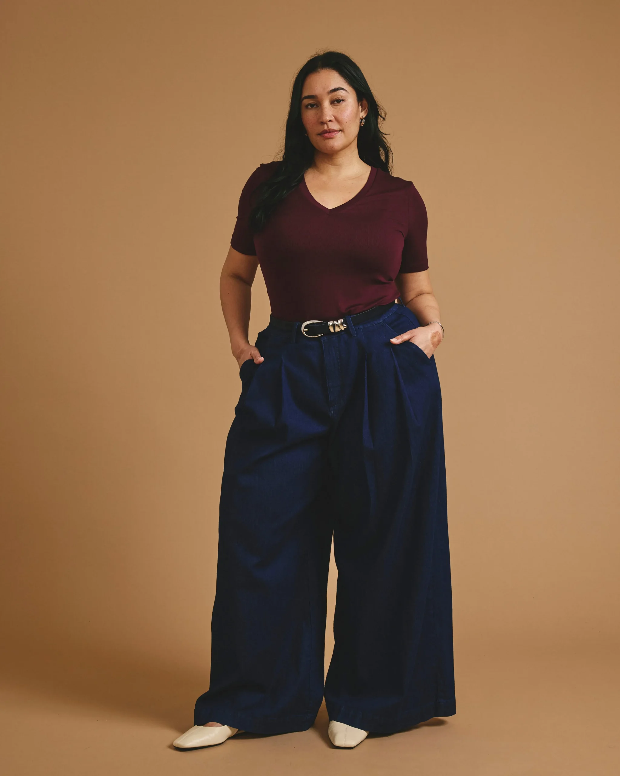 Cloud Rib Short Sleeve V-Neck Tee Black Cherry