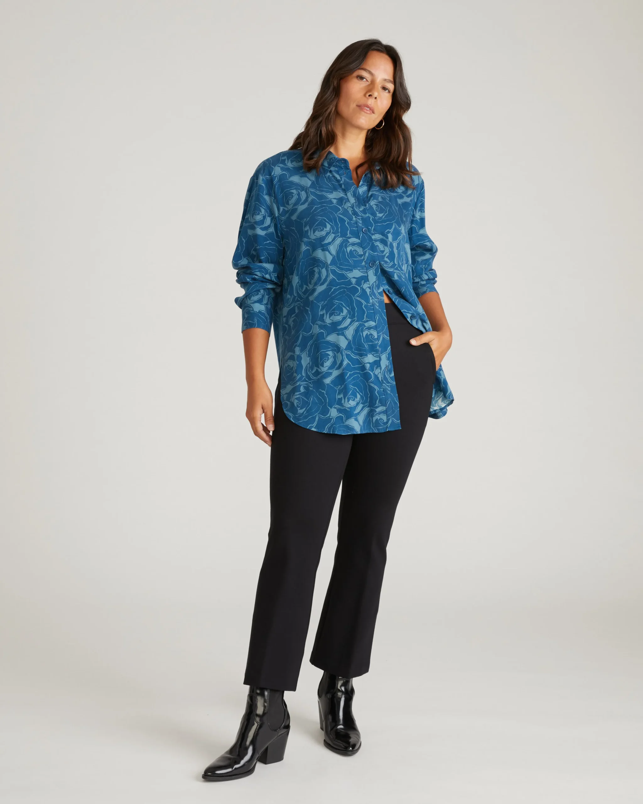 Cooling Stretch Cupro Oversized Artist Shirt Rose Print in Deep Teal