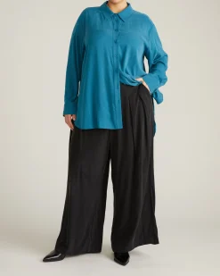 Cooling Stretch Cupro Oversized Artist Shirt Blue Beetle