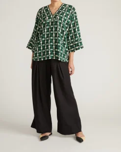 Elio V-Neck Linen Blend Top Green Trellis Print