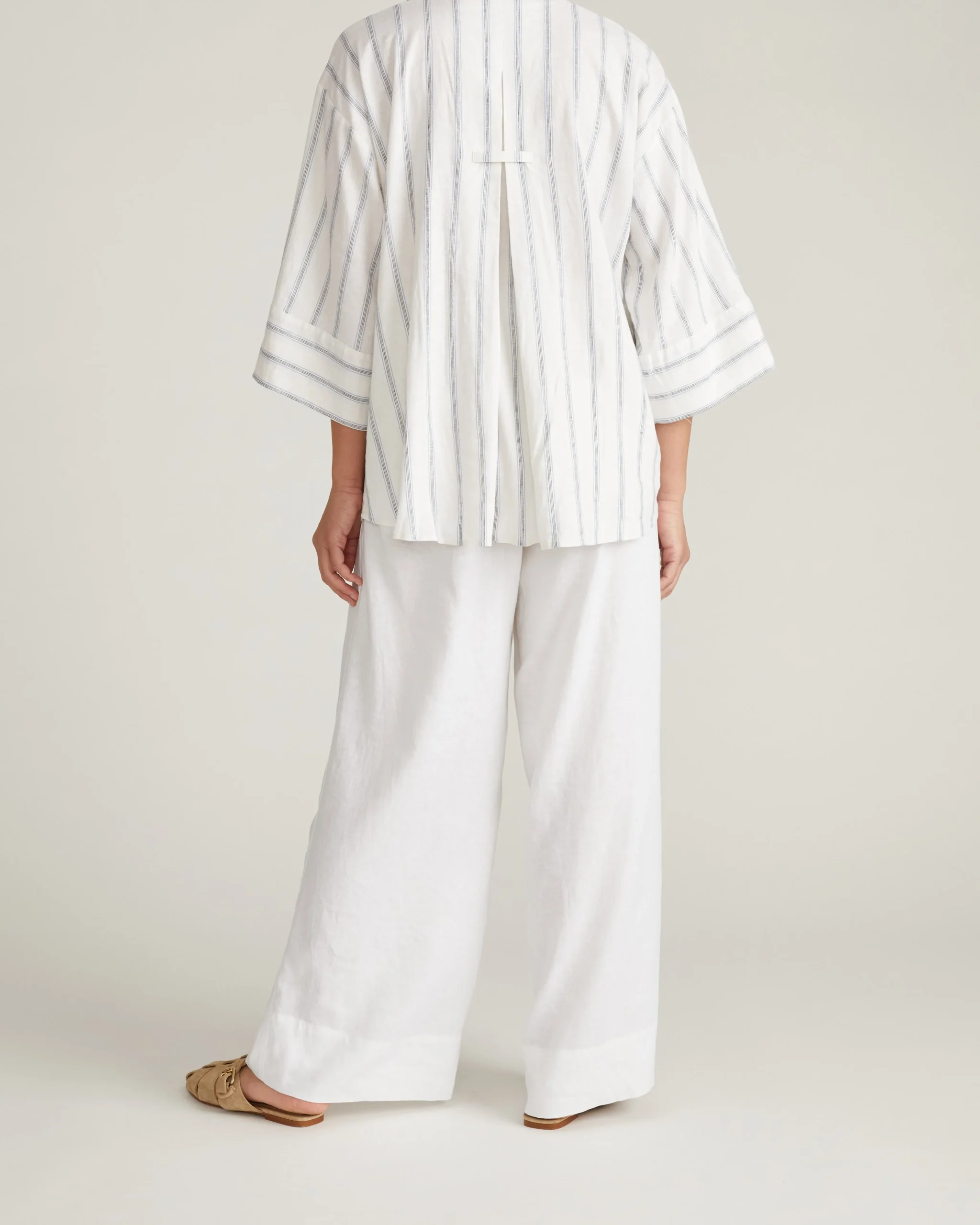 Elio V-Neck Linen Blend Top Mayfair Stripe