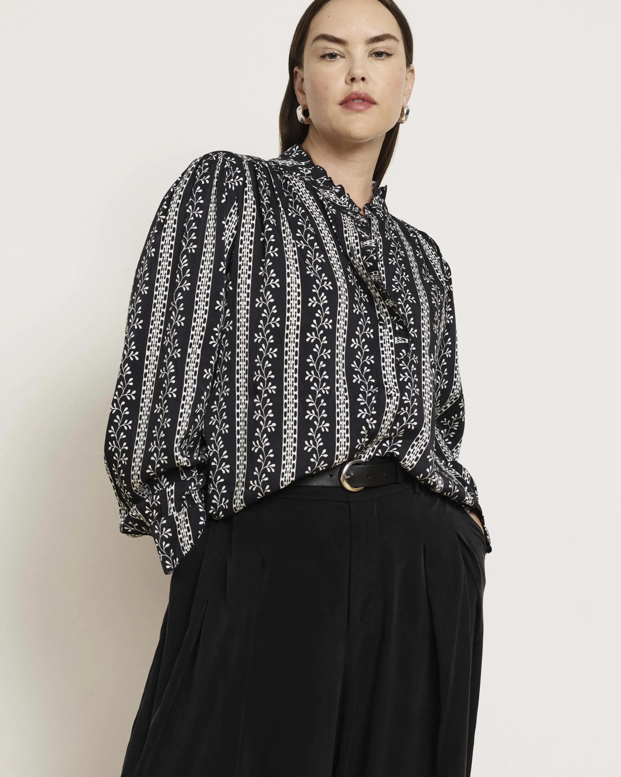 Endora Stretch Cupro Blouse Florentine Print