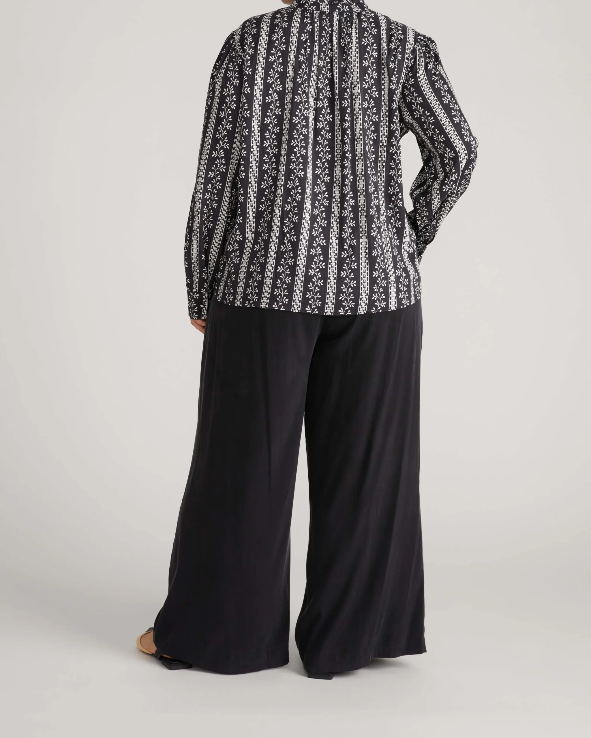 Endora Stretch Cupro Blouse Florentine Print
