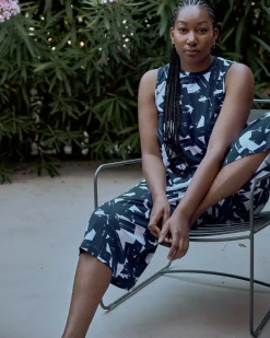 Heatwave Divine Jersey Flared Tank Navy Santiago Print
