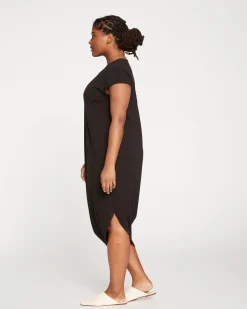 Iconic Geneva Dress Black