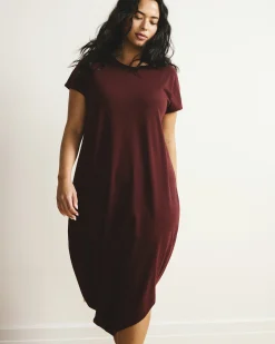 Iconic Geneva Dress Black Cherry