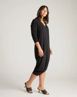 Iconic Long Sleeve V-Neck Geneva Dress Black