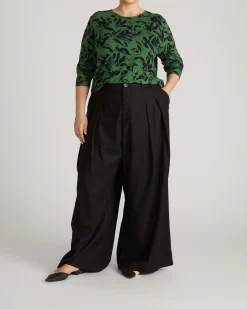 Joan Liquid Jersey Long Sleeve Top Green Sgraffito Print