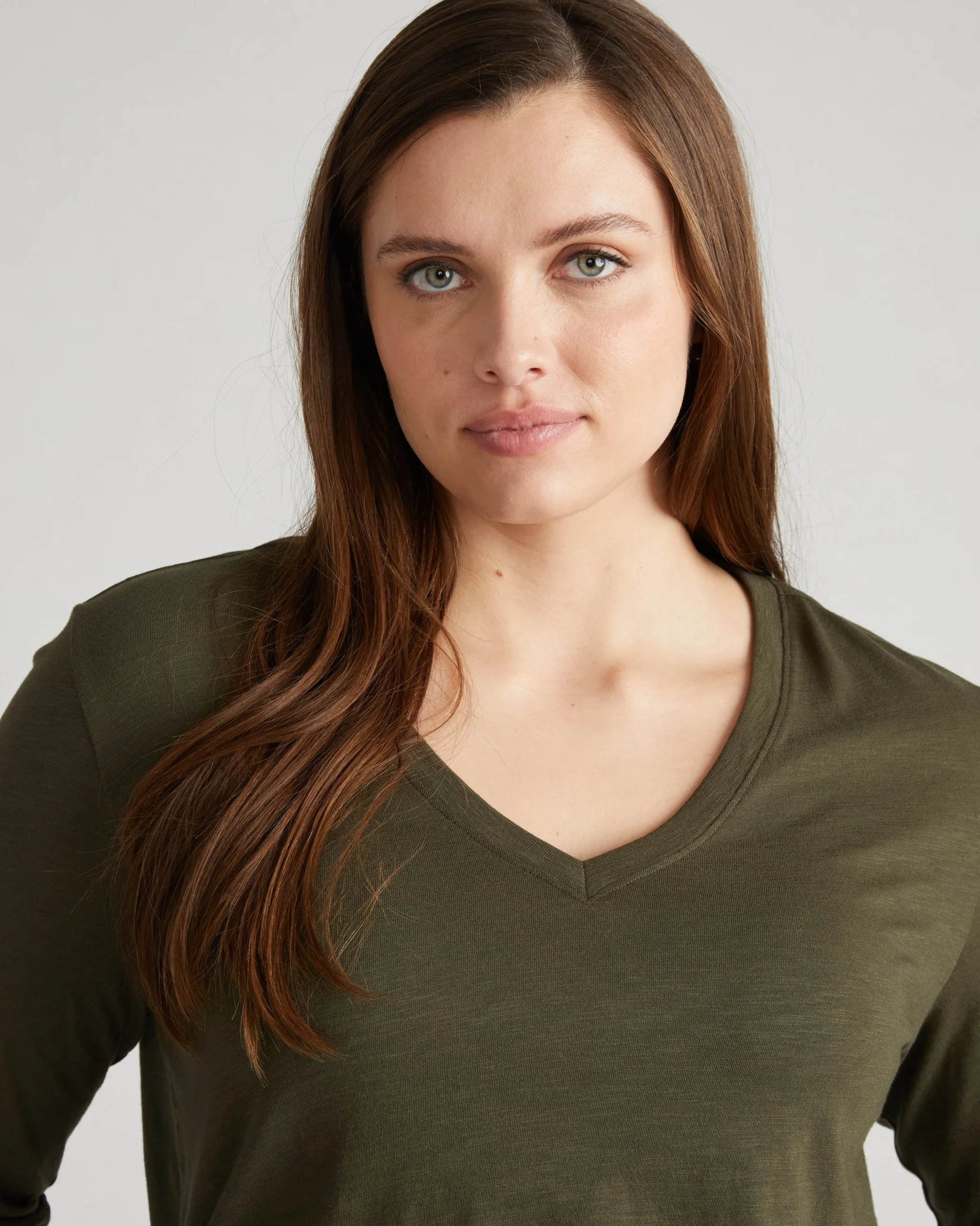 Light-As-Air Long Sleeve V Neck Tee Nori