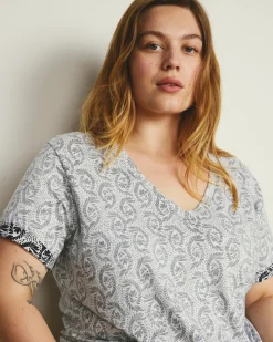 Light-As-Air V Rex Faded Print