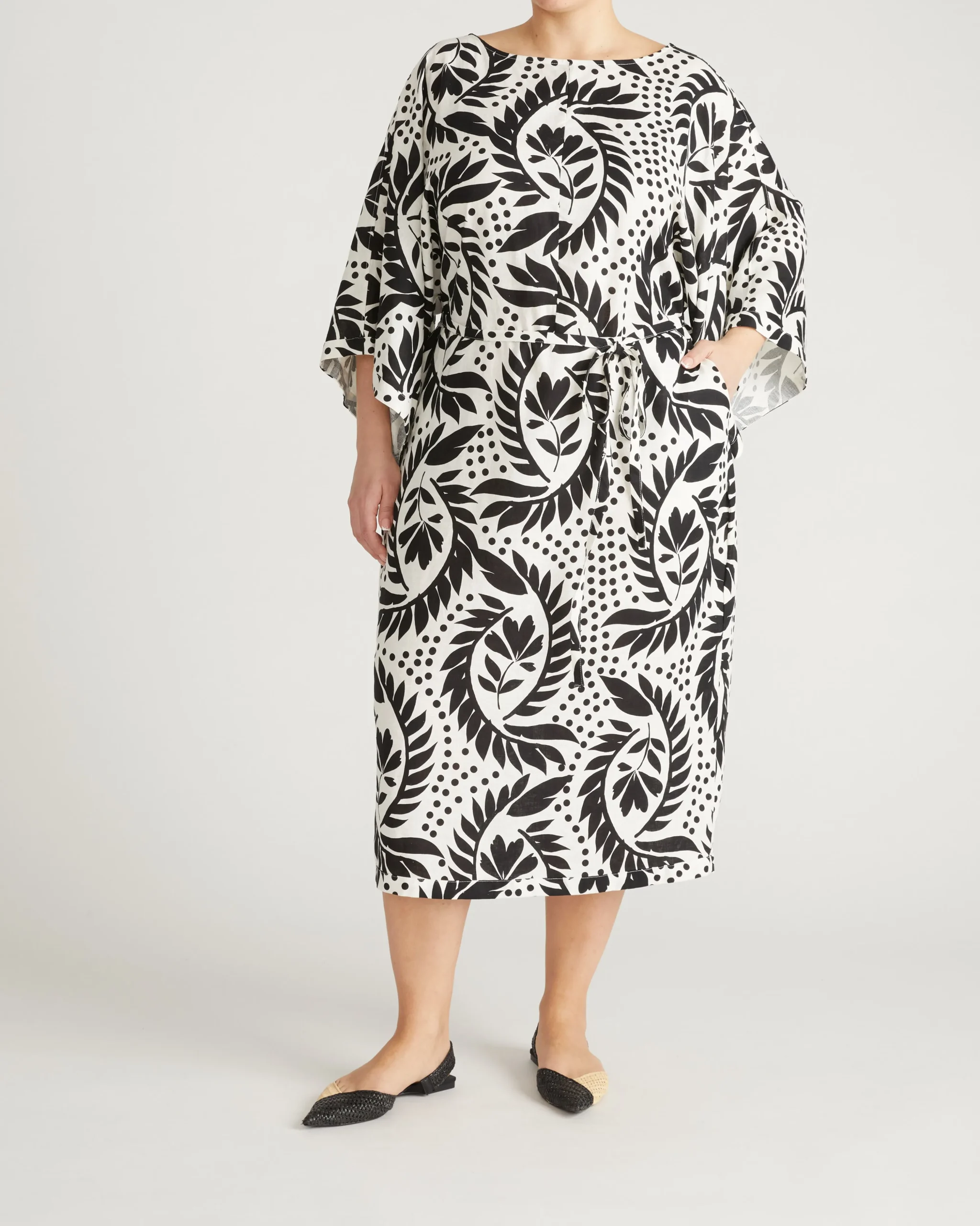 Lio Linen Blend Dress Vine Print