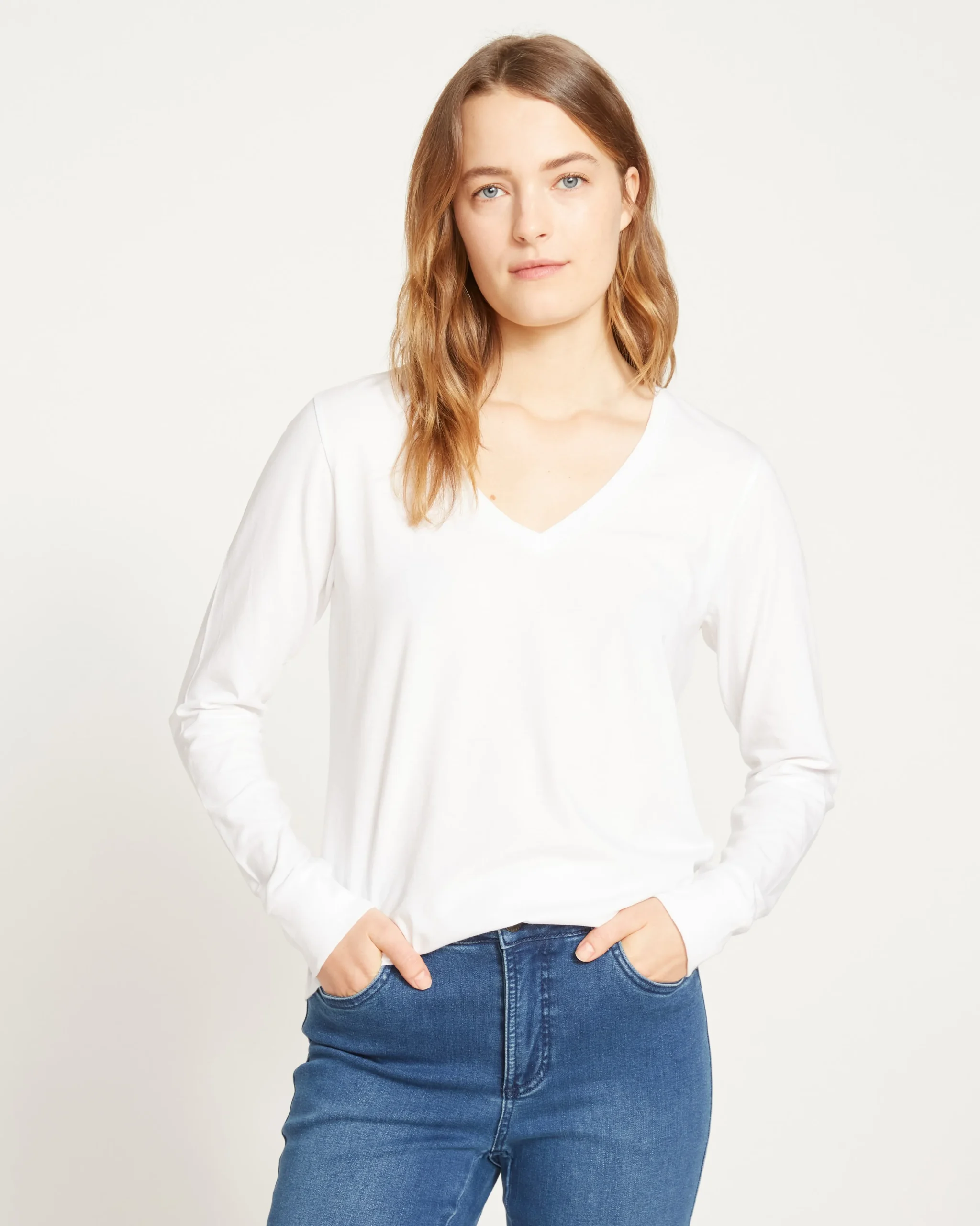Long Sleeve V Rex White