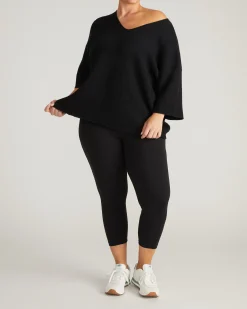 Lotus Sweater Black