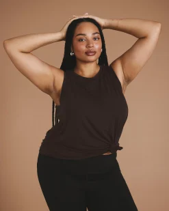 Mia Movement Tank Deep Brown