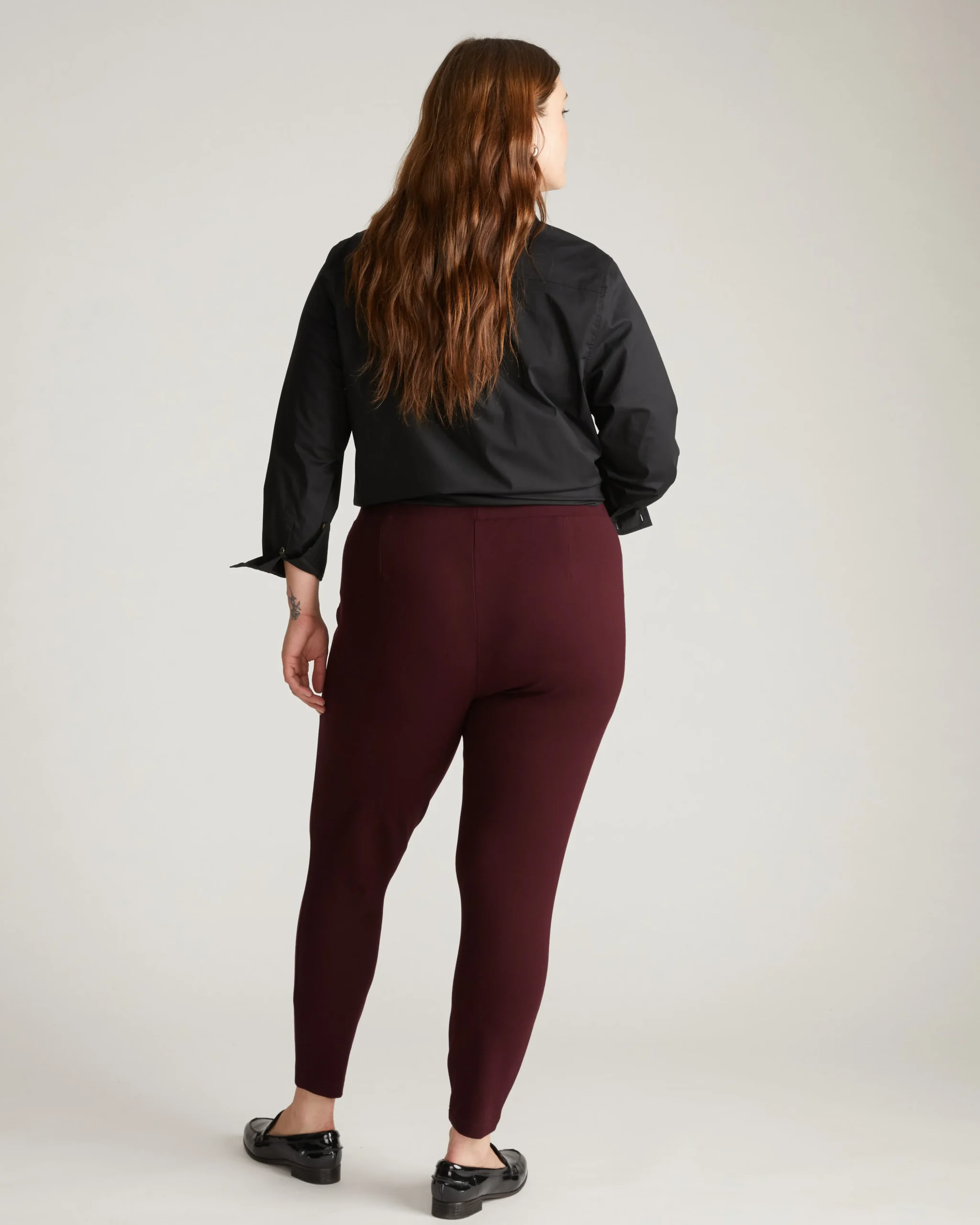 Minimalist Moro Pocket Signature Ponte Pants Black Cherry