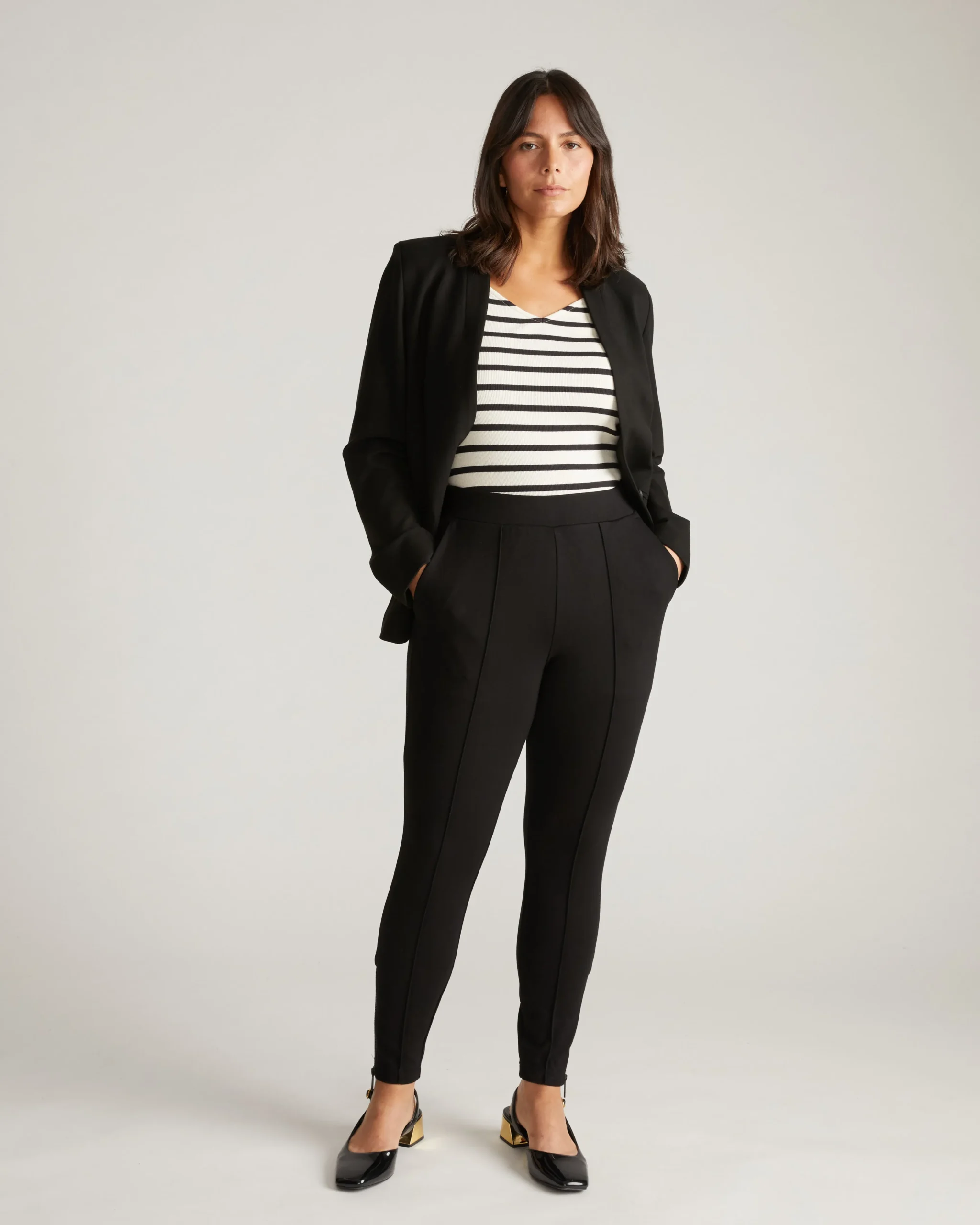 Moro Pintuck Pocket Ponte Pants Black