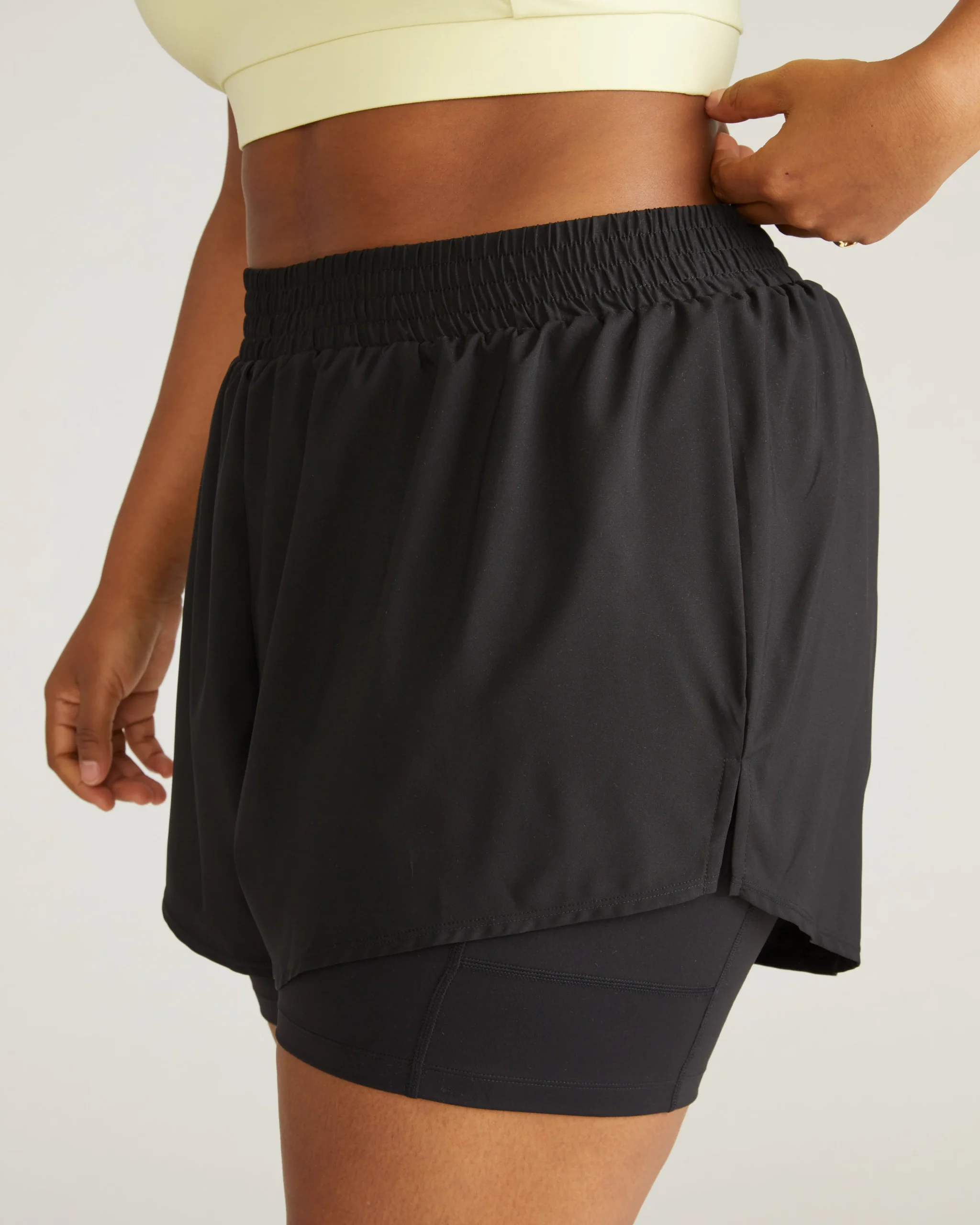 Rebel Active Shorts Black