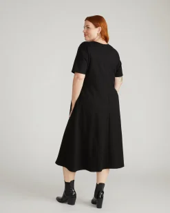 Saskia Ponte Dress Black