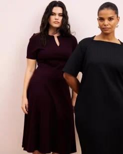Saskia Ponte Dress Black Cherry
