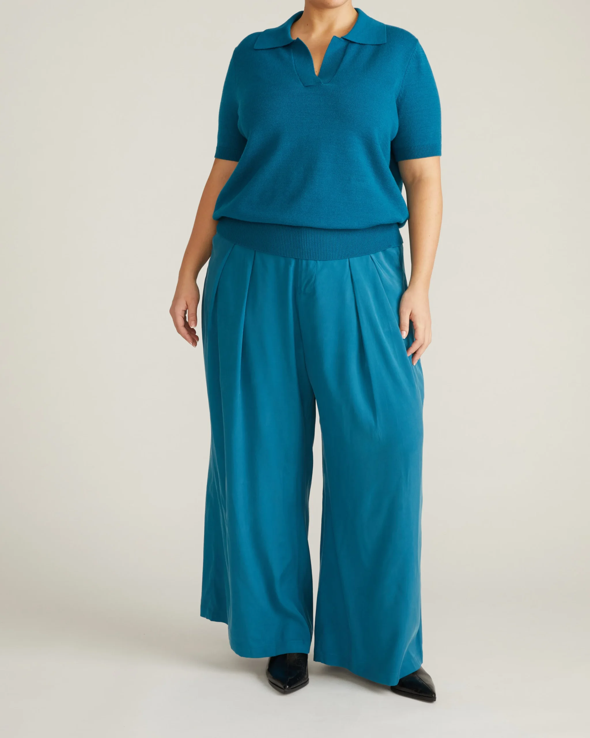 Savvy Fine Knit Short Sleeve Polo Sweater Blue Beetle