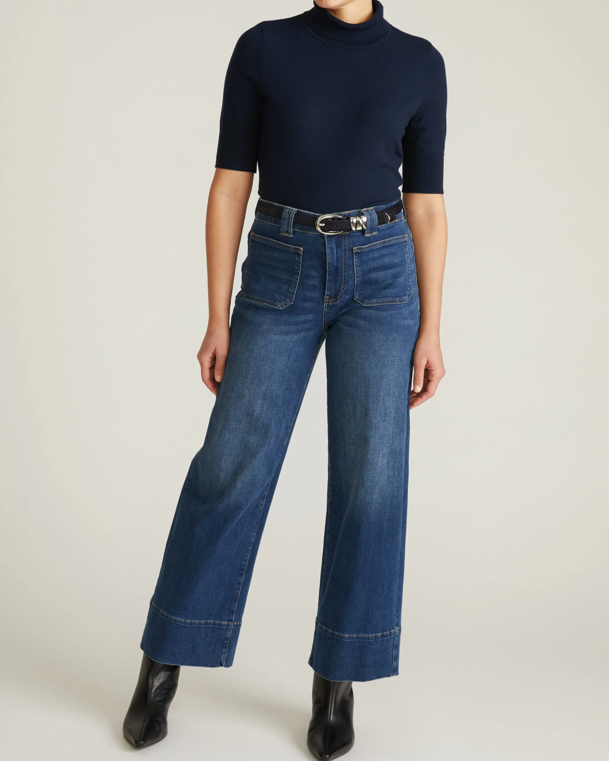 Savvy Fine Knit Turtleneck Sweater Top Navy