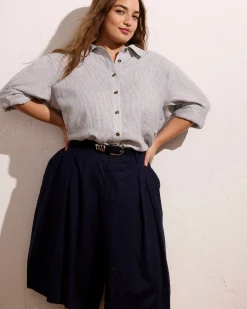 Seaport Tailored Linen Blend Short Navy