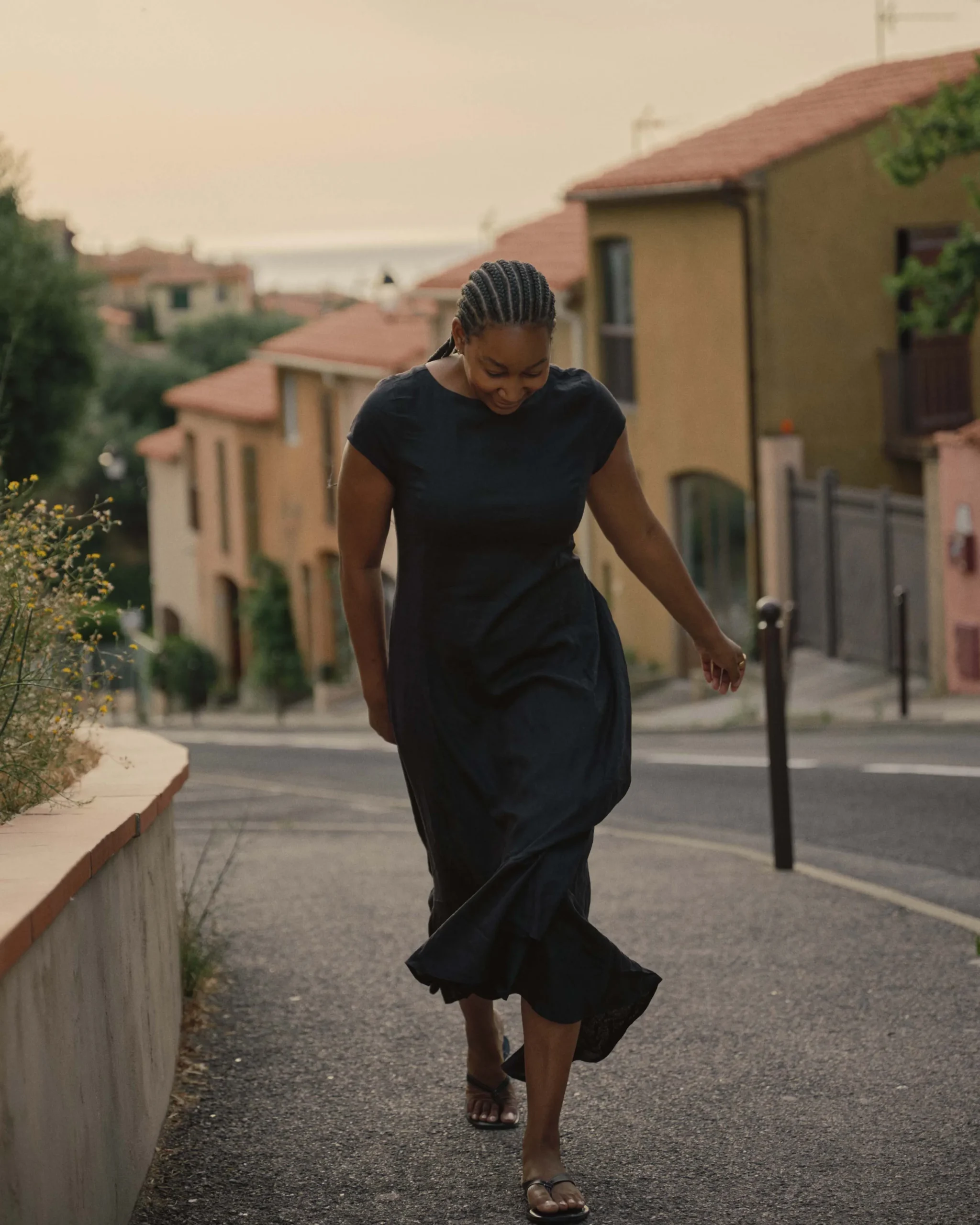 Sunset Linen Blend Flounce Dress Black