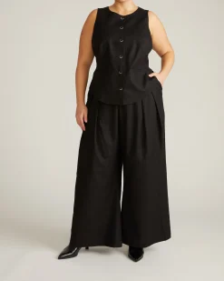 Tamsin Stretch Linen Blend Vest Black