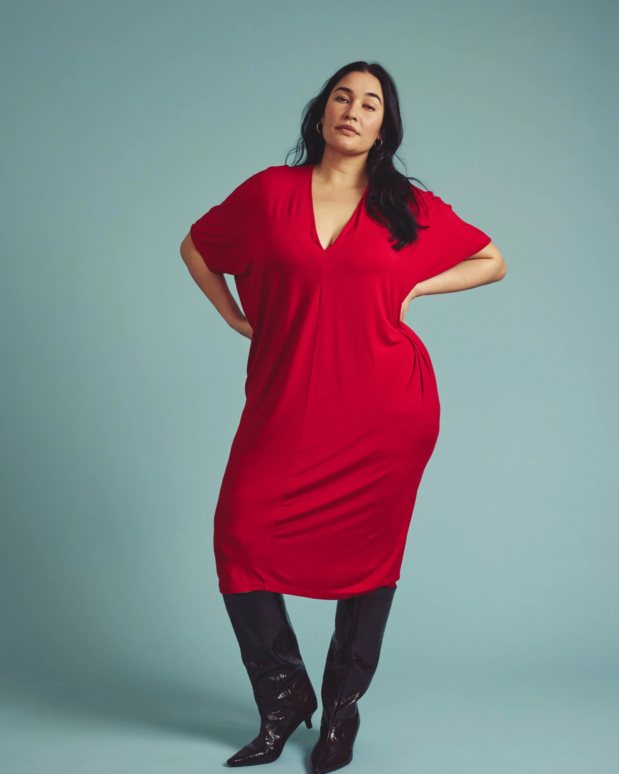 Teresa Liquid Jersey V-Neck Dress New York Red