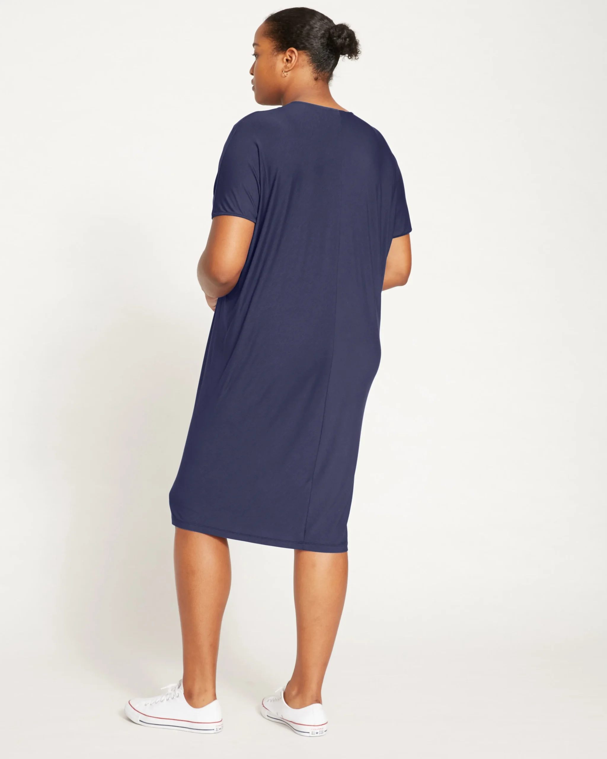 Teresa Liquid Jersey V-Neck Dress Midnight