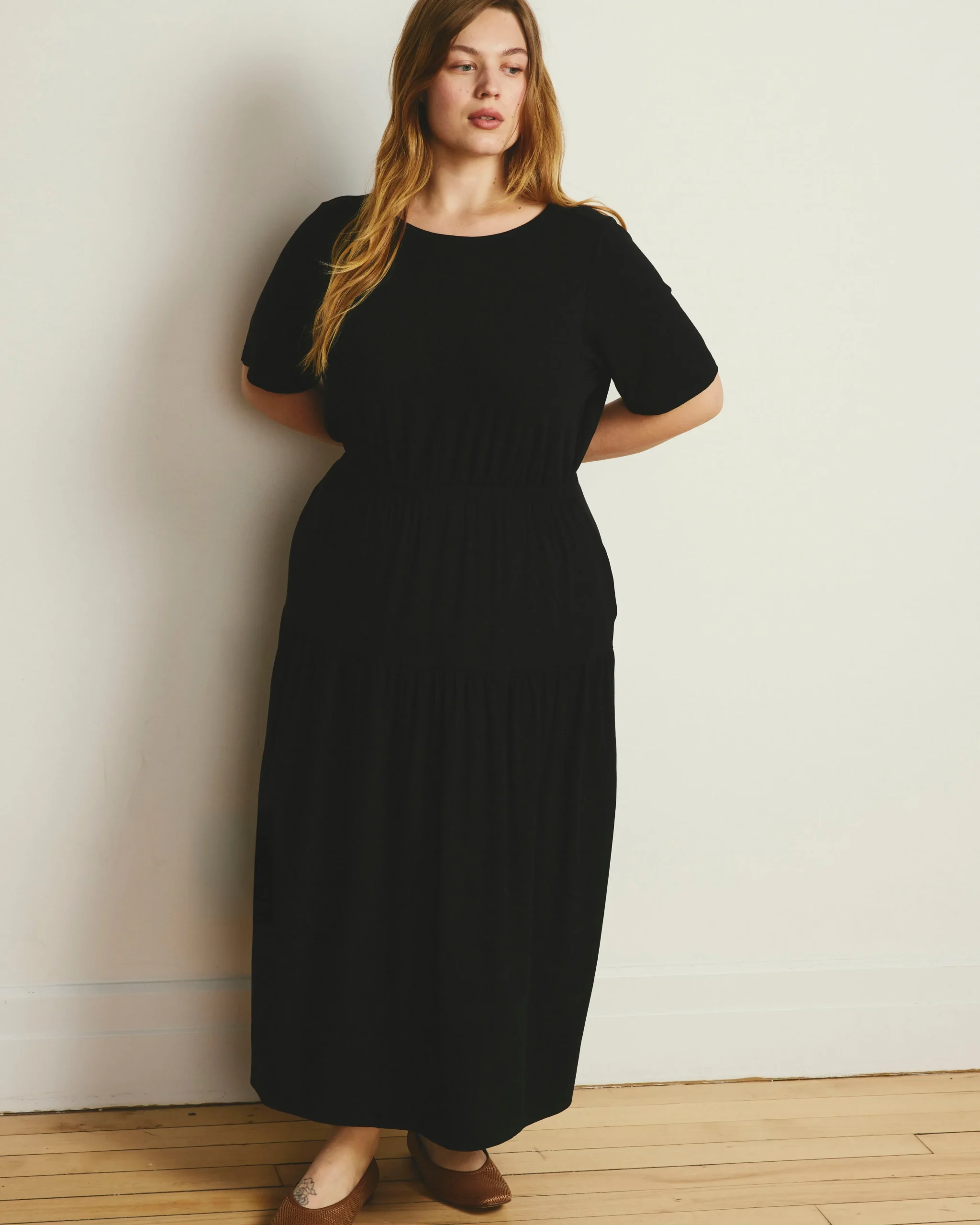 Thea Divine Jersey Midi Dress Black