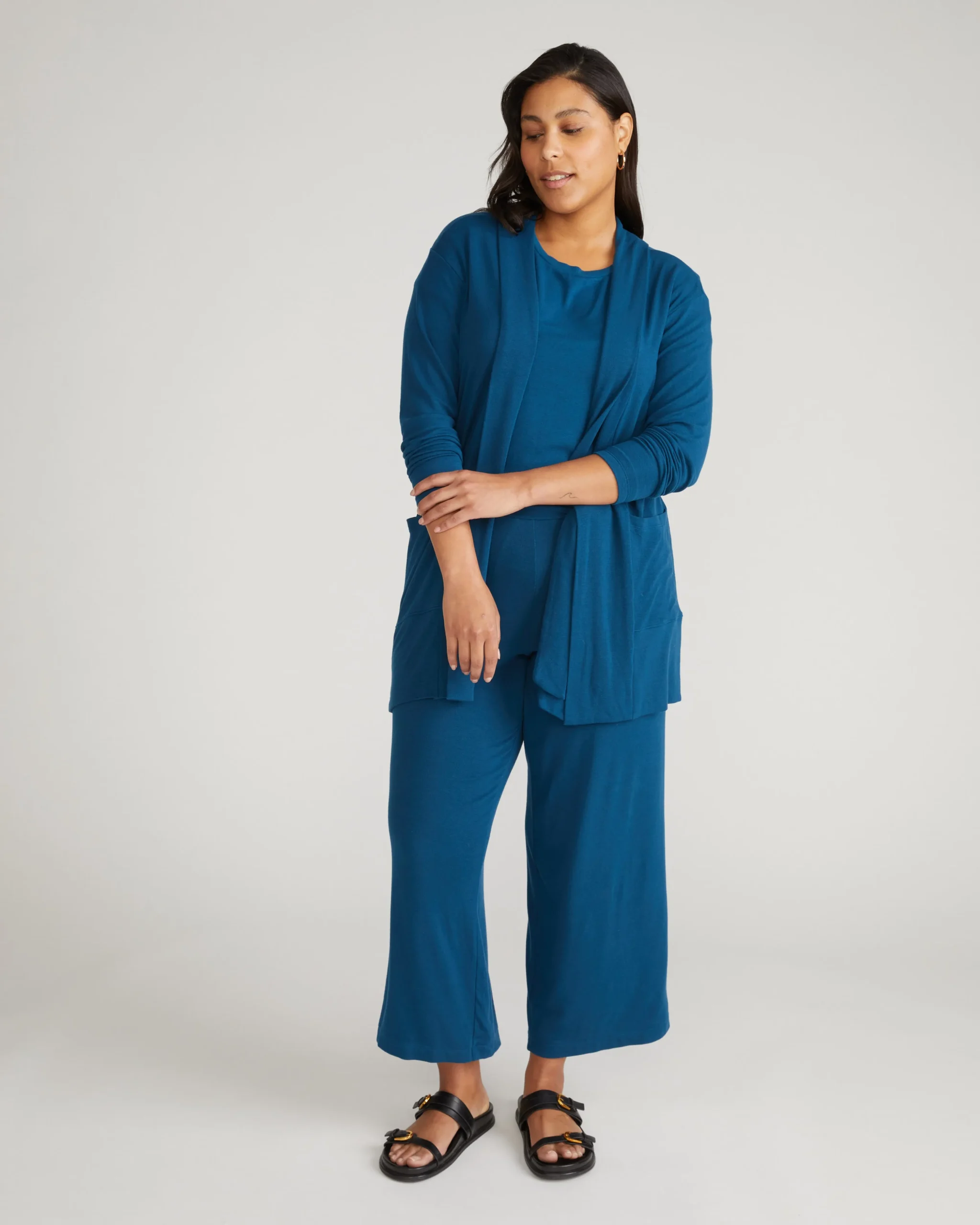 TravelKnit Minimalist Cardigan Blue Teal