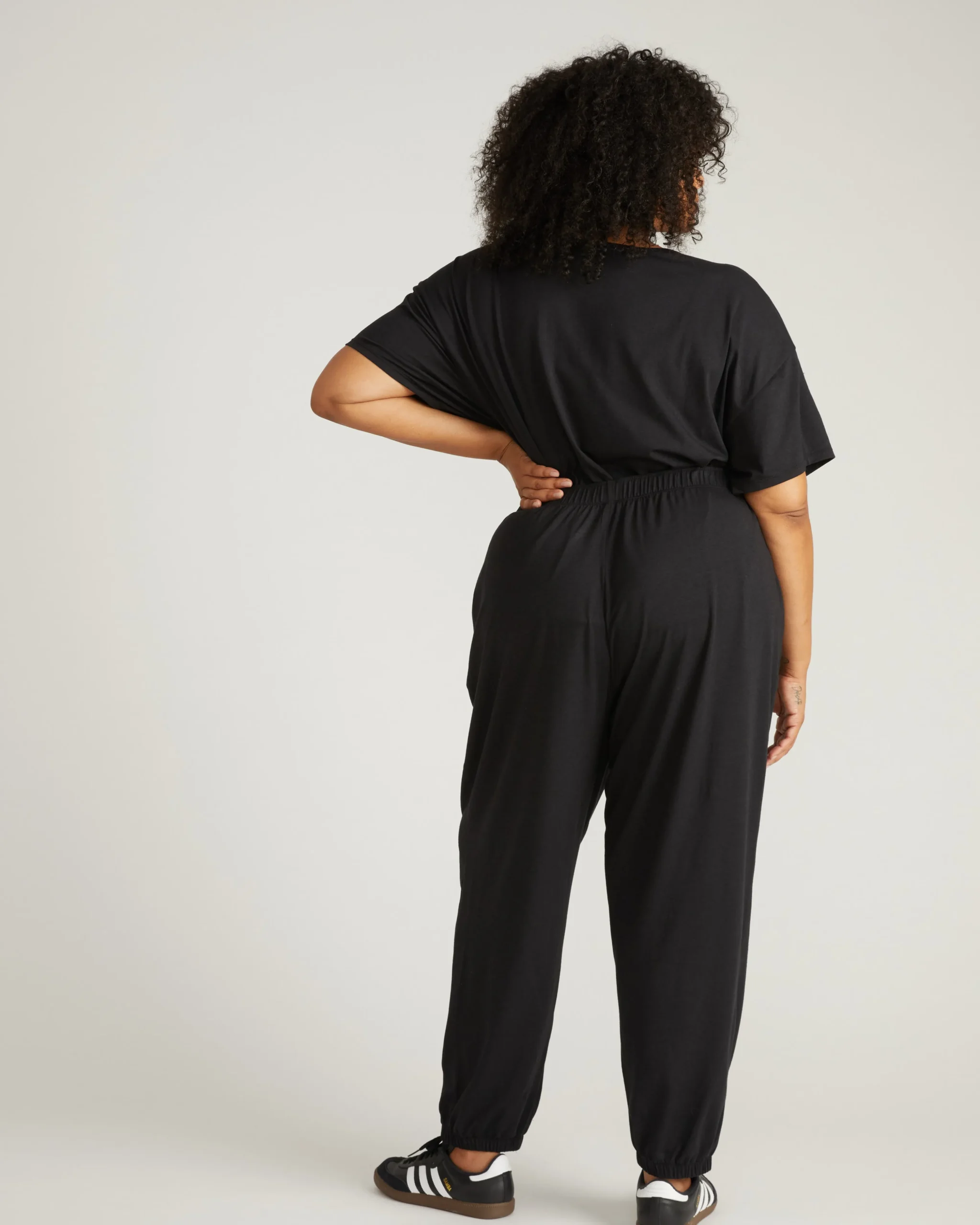 Wendy Lounge Jogger Black